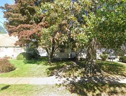 Pre-foreclosure in  MAPLE AVE Haddon Heights, NJ 08035