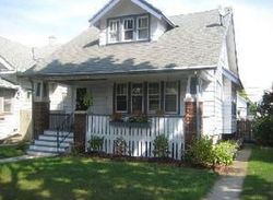 Pre-foreclosure in  S 74TH ST Milwaukee, WI 53214
