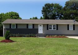 Pre-foreclosure in  TOWER DR Jacksonville, NC 28546