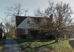 Pre-foreclosure in  CHERRY DR Dayton, OH 45405