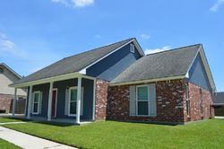 Pre-foreclosure in  GARDNER AVE Denham Springs, LA 70726