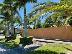 Pre-foreclosure in  N BLUEBIRD LN Homestead, FL 33035