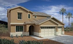 Pre-foreclosure in  HORIZON RANGE AVE Henderson, NV 89012