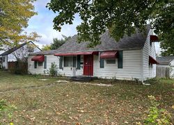 Pre-foreclosure in  BROWNELL RD Dayton, OH 45403