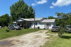 Pre-foreclosure Listing in N 14TH ST SARCOXIE, MO 64862