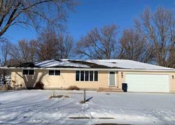 Pre-foreclosure in  HIGBIE AVE W Minnesota Lake, MN 56068