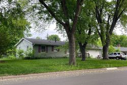 Pre-foreclosure in  UPPER 56TH ST N Stillwater, MN 55082