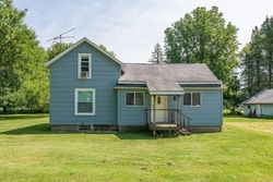 Pre-foreclosure Listing in N MAPLE ST MARCELLUS, MI 49067