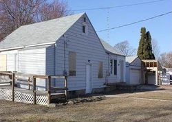 Pre-foreclosure in  CARR ST Flint, MI 48506