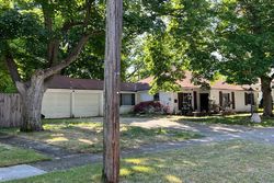 Pre-foreclosure Listing in BARRETT AVE SW GRANDVILLE, MI 49418