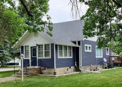 Pre-foreclosure in  N MAIN ST Winthrop, MN 55396