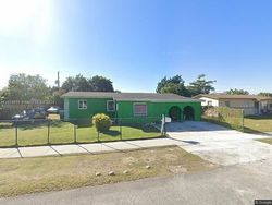 Pre-foreclosure in  SW 149TH TER Miami, FL 33176