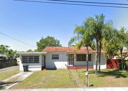 Pre-foreclosure in  NW 12TH AVE Miami, FL 33168