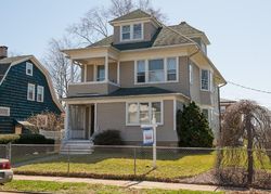 Pre-foreclosure in  RICHARDS PL West Haven, CT 06516
