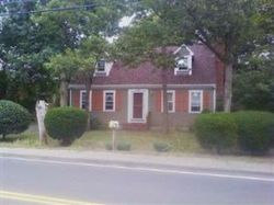 Pre-foreclosure in  PITCHERS WAY Hyannis, MA 02601