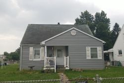 Pre-foreclosure Listing in AVENAL RD ESSEX, MD 21221