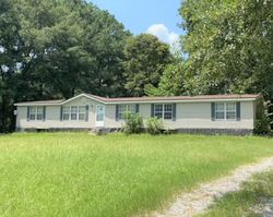 Pre-foreclosure in  KINGS CIR Grand Cane, LA 71032