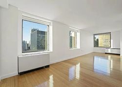 Pre-foreclosure in  W 39TH ST A New York, NY 10018