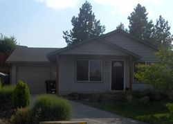 Pre-foreclosure in  SE DORRIE CT Bend, OR 97702