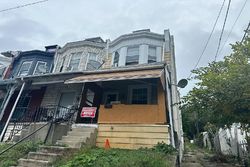 Pre-foreclosure in  LINDEN ST Reading, PA 19604