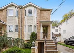 Pre-foreclosure in  WOODVALE AVE Staten Island, NY 10309