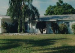 Pre-foreclosure in  SAVAGE RD Sarasota, FL 34231