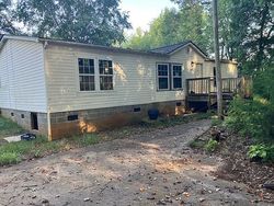 Pre-foreclosure in  RABBIT MOFFITT RD Chesnee, SC 29323