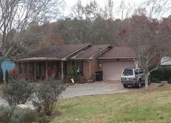 Pre-foreclosure in  MOUNTAIN VIEW RD Lenoir City, TN 37771