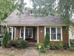 Pre-foreclosure in  KNOX AVE Nashville, TN 37204