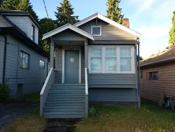 Pre-foreclosure in  N 51ST ST Seattle, WA 98103