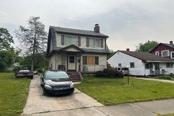 Pre-foreclosure in  ROBSON ST Detroit, MI 48227