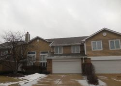 Pre-foreclosure in  WOODSTONE CT Buffalo Grove, IL 60089