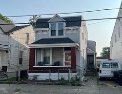 Pre-foreclosure in  CENTRAL AVE Newport, KY 41071