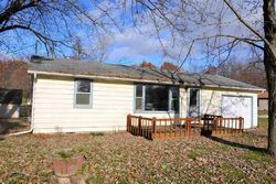 Pre-foreclosure Listing in BIBLERS AVE WINONA LAKE, IN 46590
