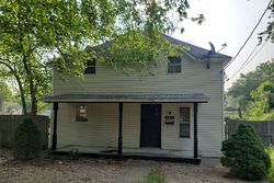 Pre-foreclosure Listing in S MAPLE ST WEST FRANKFORT, IL 62896
