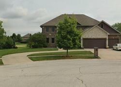 Pre-foreclosure in  STANFORD DR Frankfort, IL 60423
