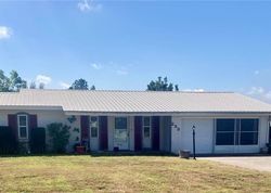 Pre-foreclosure in  HILLCREST DR Avon Park, FL 33825