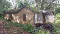 Pre-foreclosure in  SHEPPARD RD Stone Mountain, GA 30083