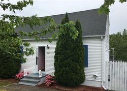 Pre-foreclosure in  OLD COLCHESTER RD Uncasville, CT 06382