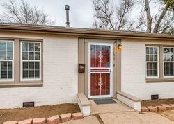 Pre-foreclosure in  OSWEGO ST Aurora, CO 80010