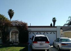Pre-foreclosure in  GAINFORD CIR Irvine, CA 92604