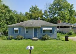Pre-foreclosure in  SPENCER LN Middletown, OH 45042