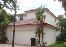 Pre-foreclosure in  SW 21ST ST Hollywood, FL 33027