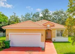 Pre-foreclosure in  SW 88TH AVE Hollywood, FL 33025