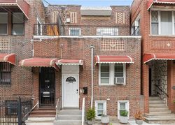 Pre-foreclosure in  CRUGER AVE Bronx, NY 10467
