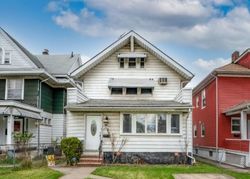 Pre-foreclosure in  AMPERE PKWY Bloomfield, NJ 07003
