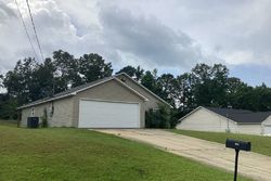 Pre-foreclosure in  HILLS MINE AVE West Blocton, AL 35184