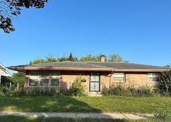 Pre-foreclosure in  N 95TH ST Milwaukee, WI 53225