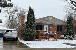 Pre-foreclosure in  CURRIER ST Dearborn Heights, MI 48125