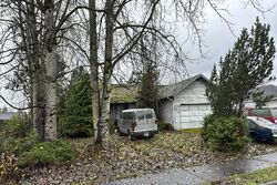 Pre-foreclosure in  65TH AVE NE Marysville, WA 98270